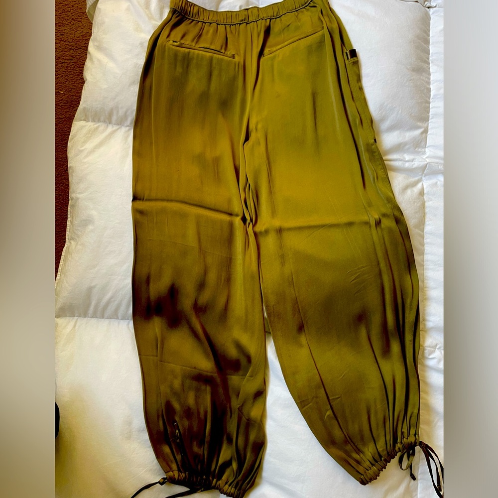 Anthropologie women’s viscose pants. Size small